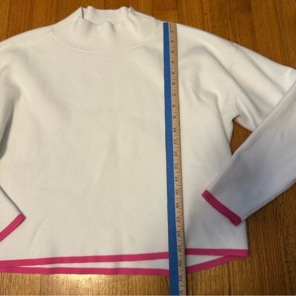 Maeve the Cary’s Mock Size M (c5 - Picture 7 of 9